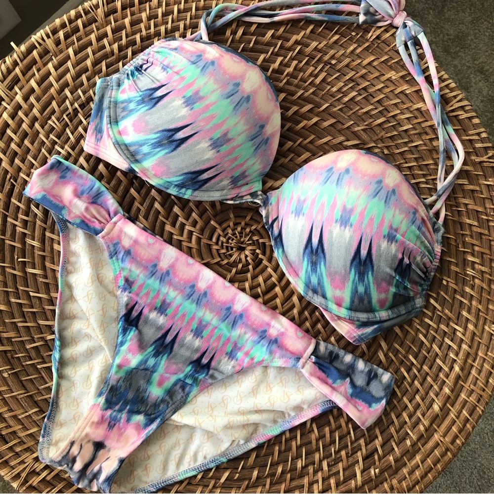 Victoria’s Secret Miraculous Bombshell Bikini